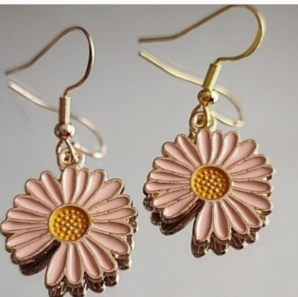 Gold Pink Hippie Daisy earrings  925S With Quality - Picture 1 of 6